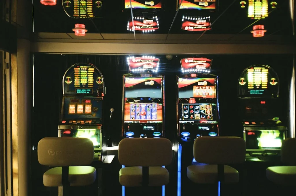 How Casino Loyalty Programs Work: Are They Worth It?